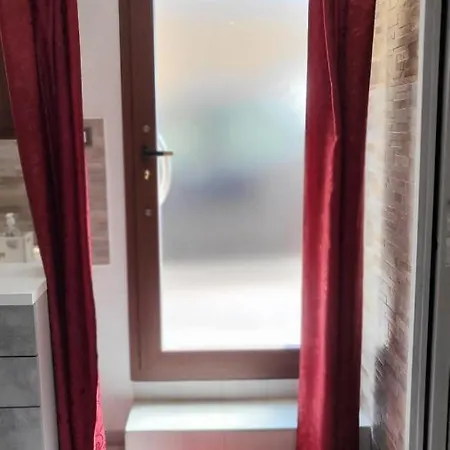 Holithªy Molª-2